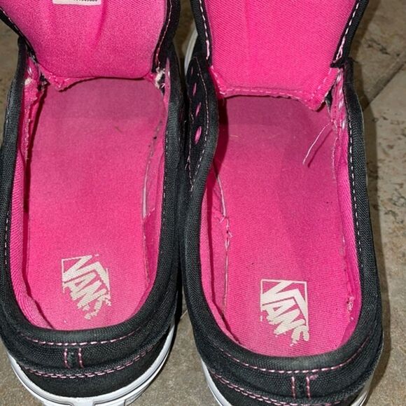 Vans Atwood Black and Pink Low Top Sneakers Missy Size 3.5 TB4R Athletic - Picture 9 of 12